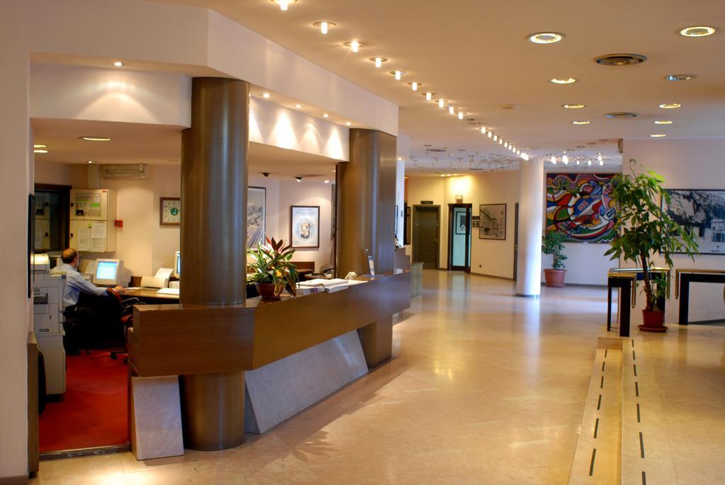 Meditur Hotel Cagliari Santa Maria Zewnętrze zdjęcie